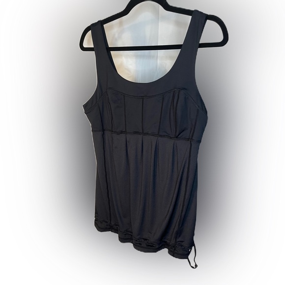 Lululemon fitness shirt - Picture 3 of 6